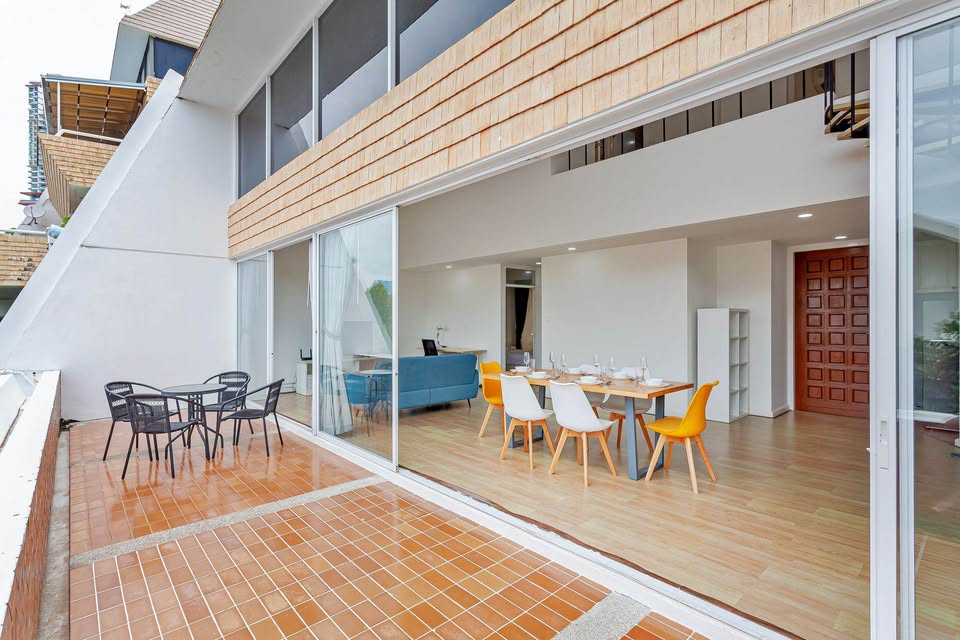 Chic Three Bedroom Duplex
