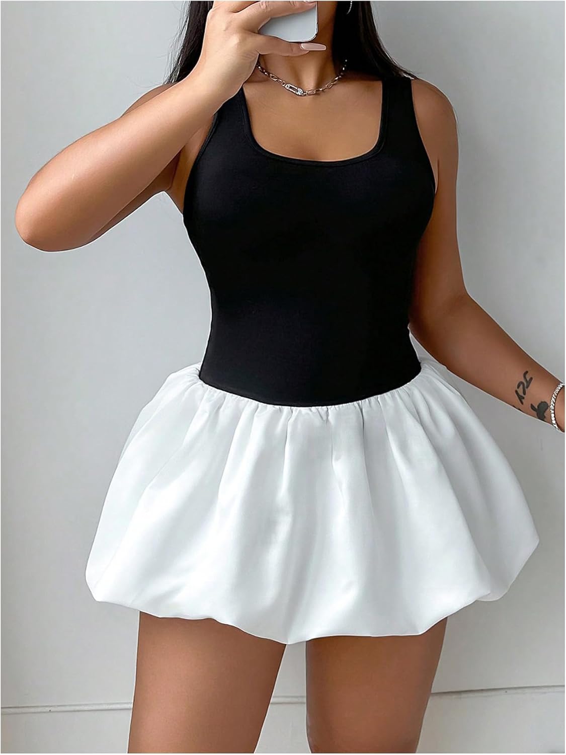 Black & White Bubble Sleeveless Dress