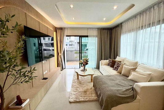 Brand New 3 Bedroom Home- Pattaya